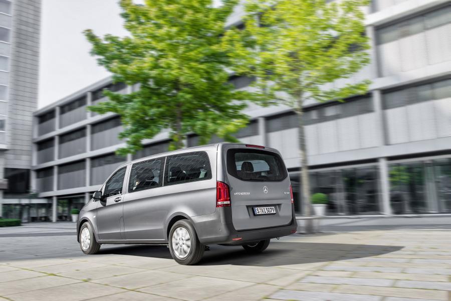  Mercedes-Benz Vito Tourer Pro 2014 года  (фото 4 из 54)